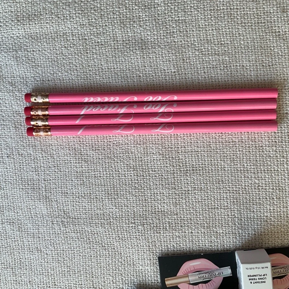 5 PACK Too Faced Lip Injection Extreme .05 Oz Lip‎ Plumper Instant New w/ gift